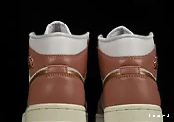 Hyperoad Mid SE“Red Stardust” Jordan 1 Air 0629